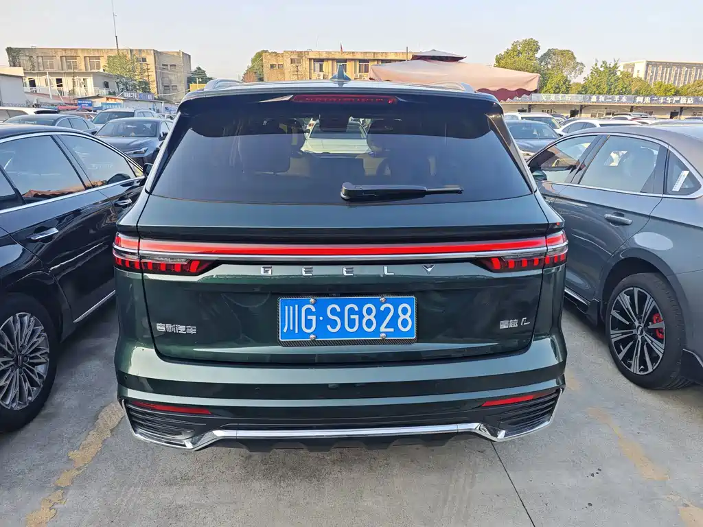 Geely Xingyue L — фото 15