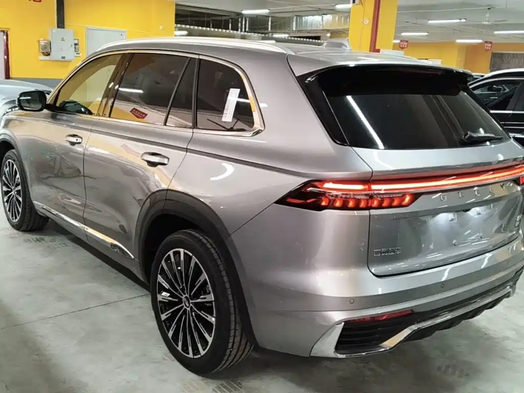 Geely Xingyue L — фото 4