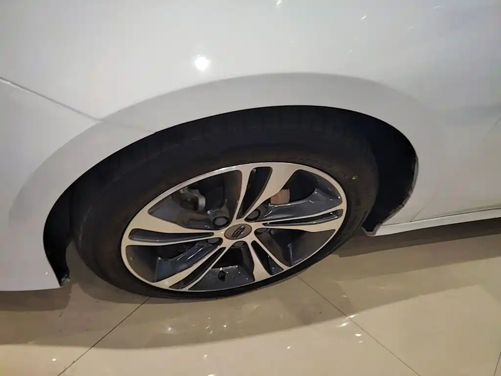 Geely Binrui — фото 22