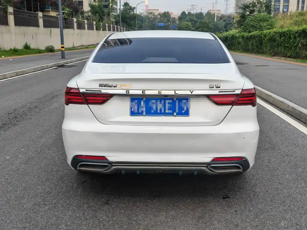 Geely Binrui — фото 5