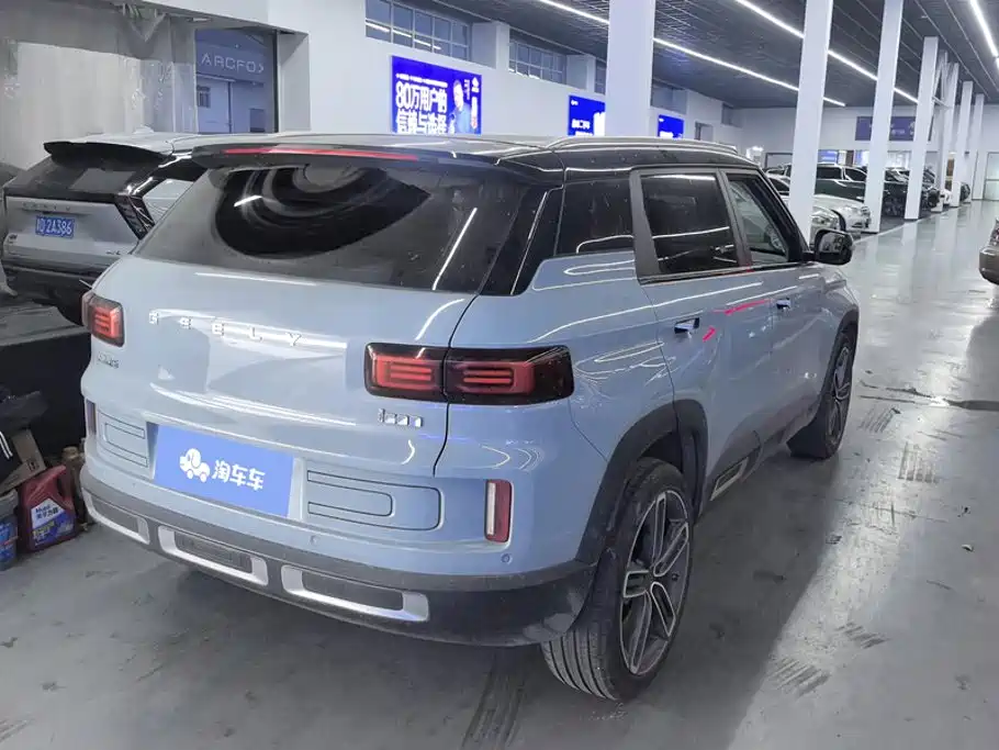 Geely Icon — фото 3