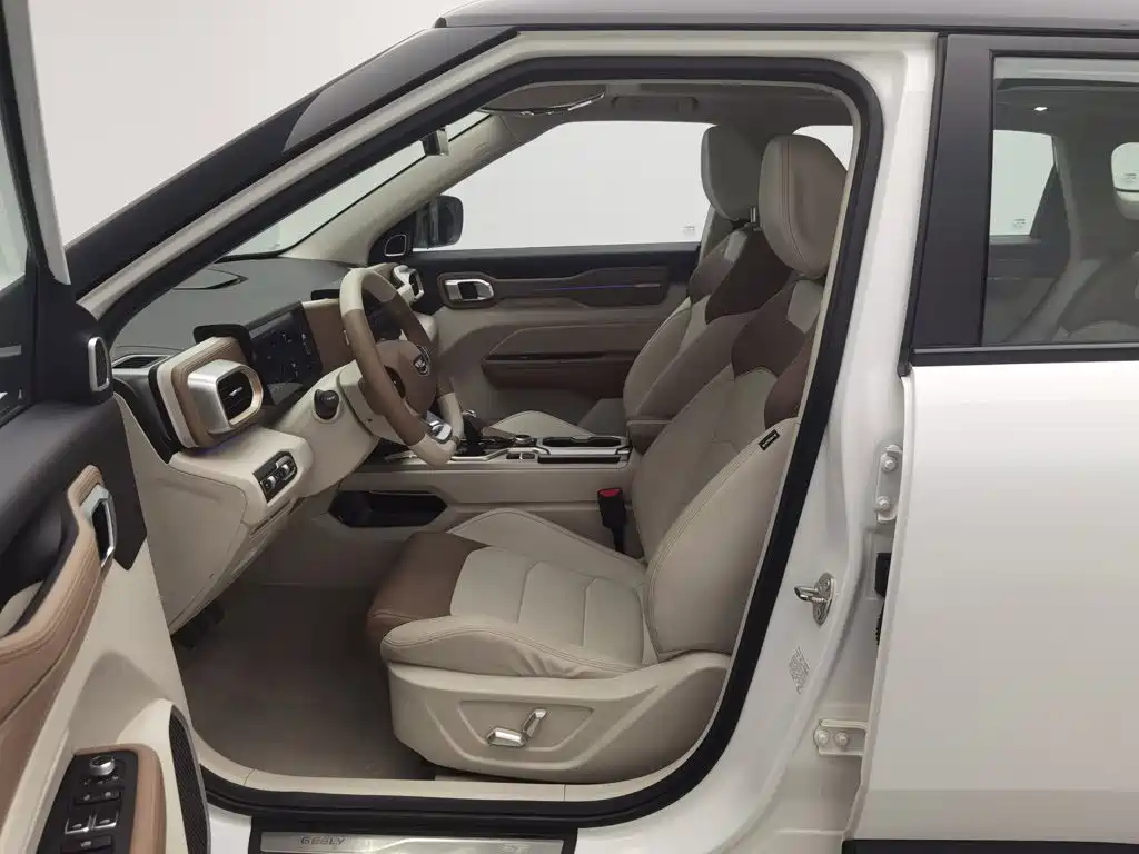 Geely Icon — фото 10