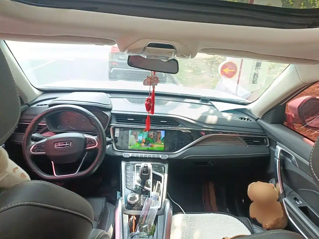 Geely Boyue — фото 5