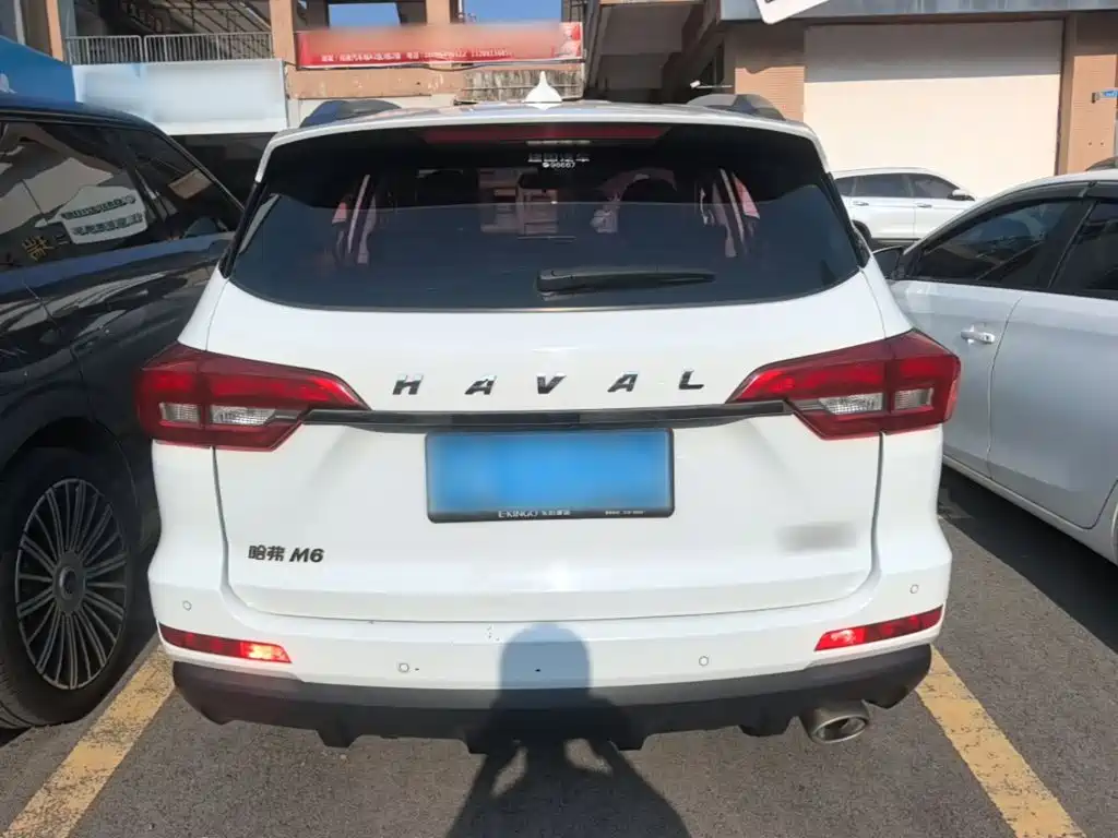 Haval M6 — фото 5