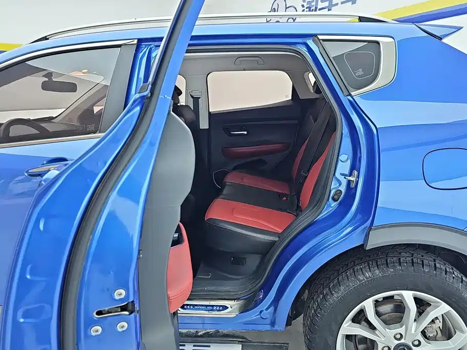 Haval H2s — фото 11