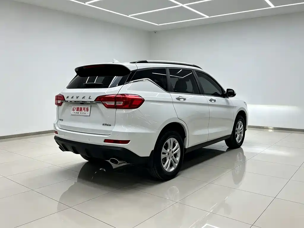 Haval M6 — фото 11