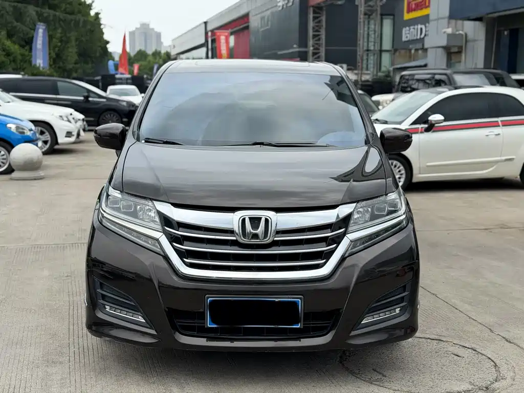 Honda Elysion — фото 2