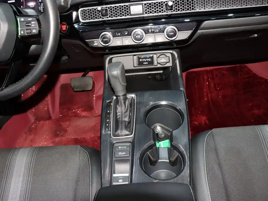 Honda Civic — фото 15