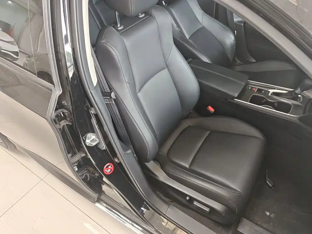 Honda Accord — фото 24