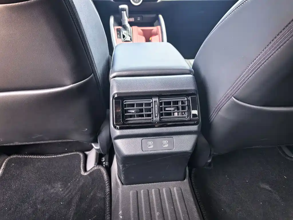 Honda Accord — фото 7