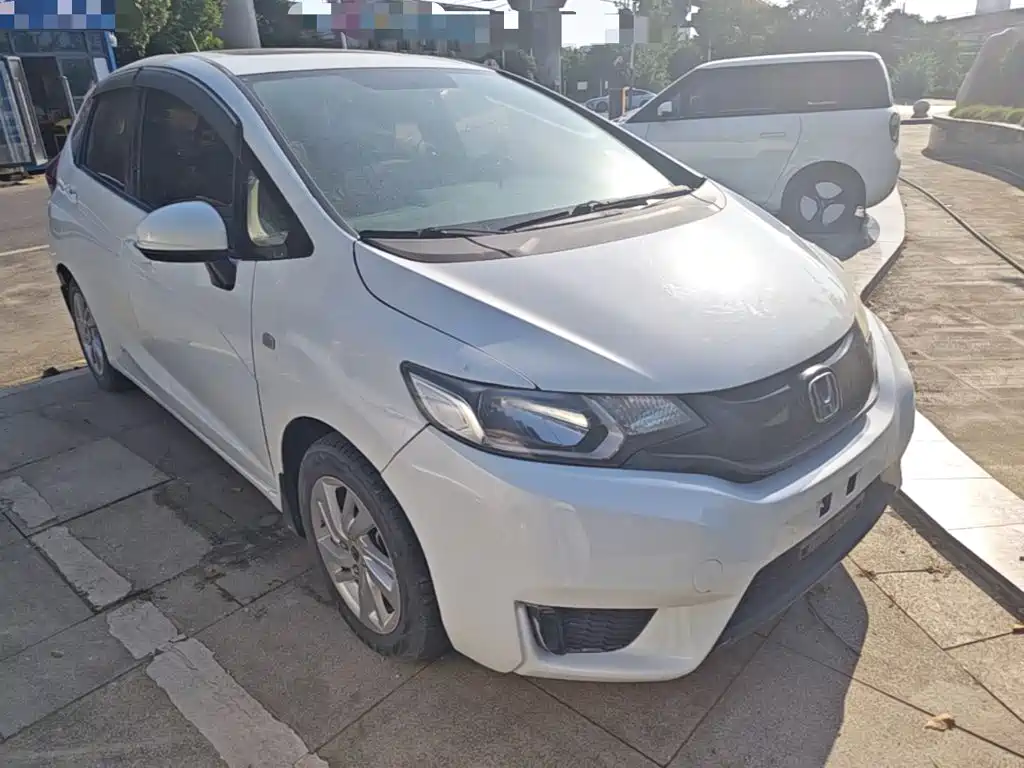 Honda Fit — фото 3