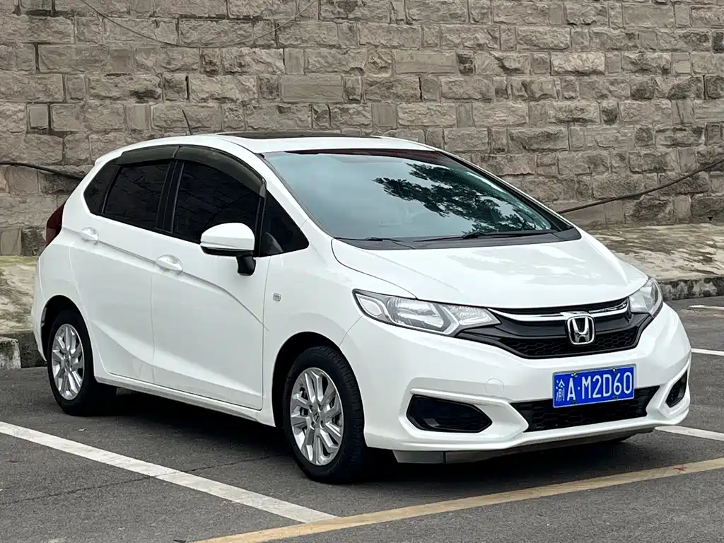 Honda Fit — фото 3