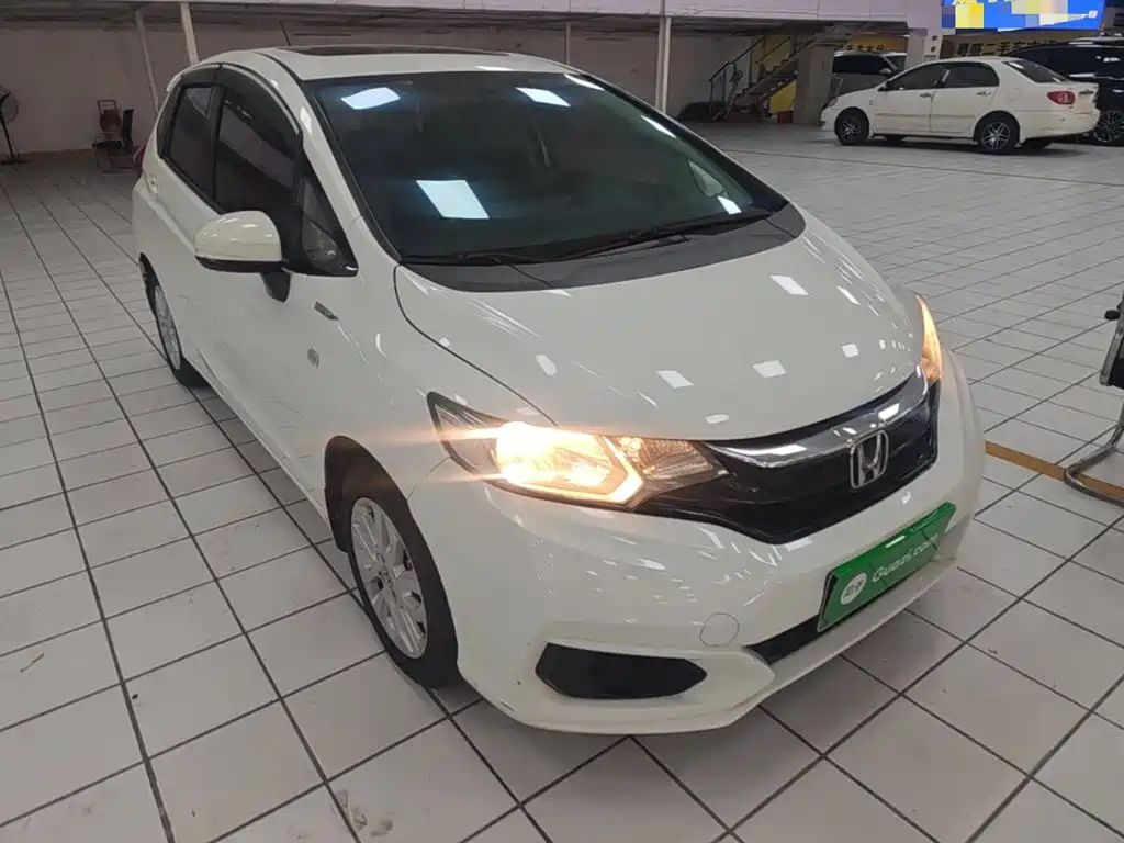 Honda Fit — фото 3