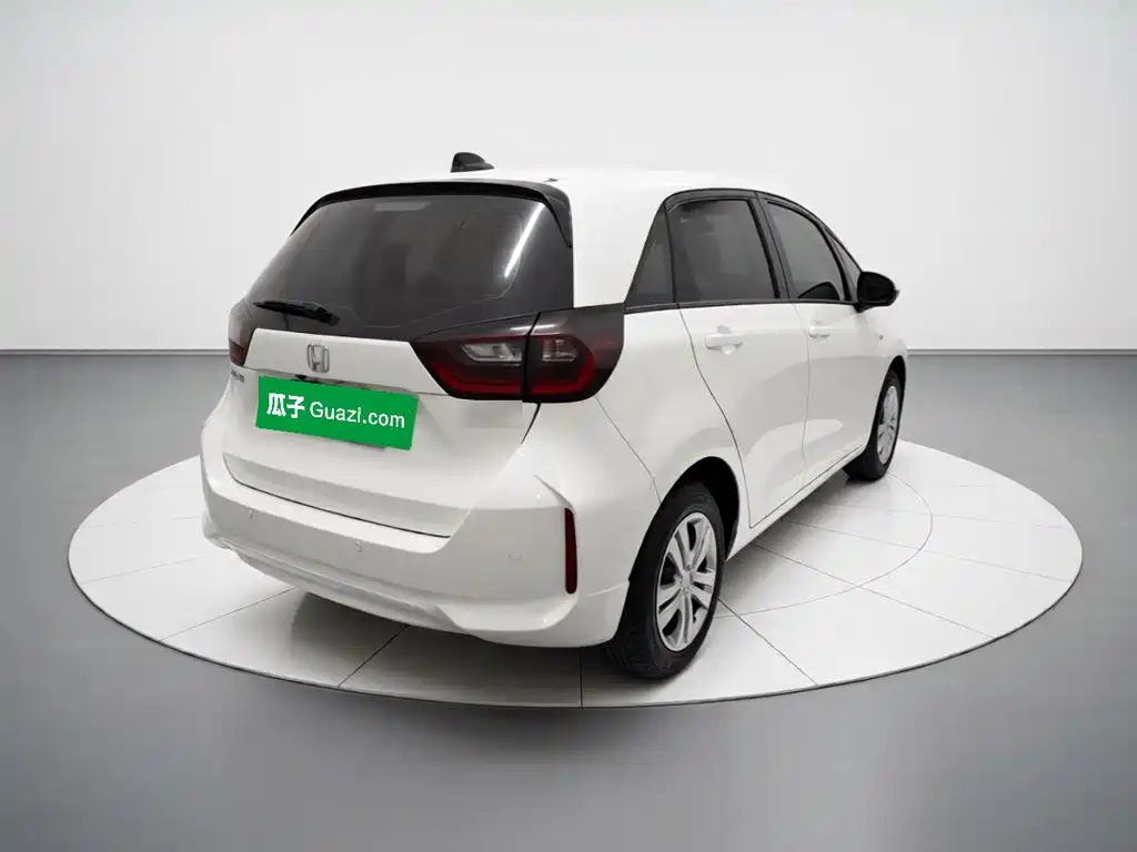 Honda Fit — фото 4