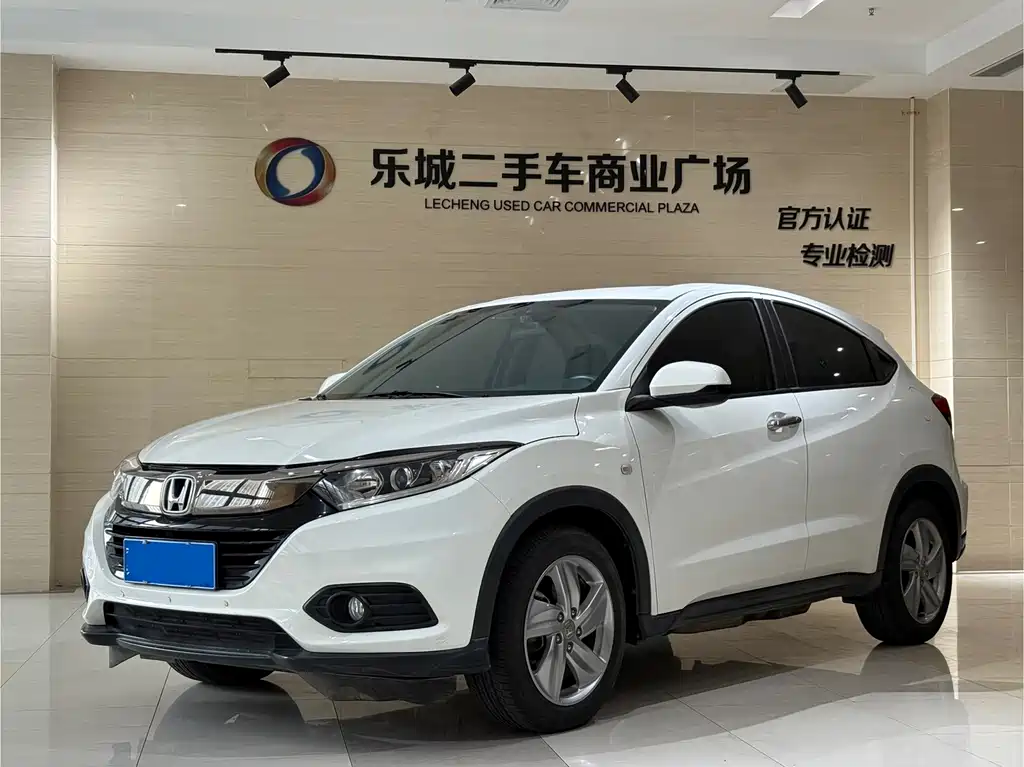 Honda Vezel — фото 1