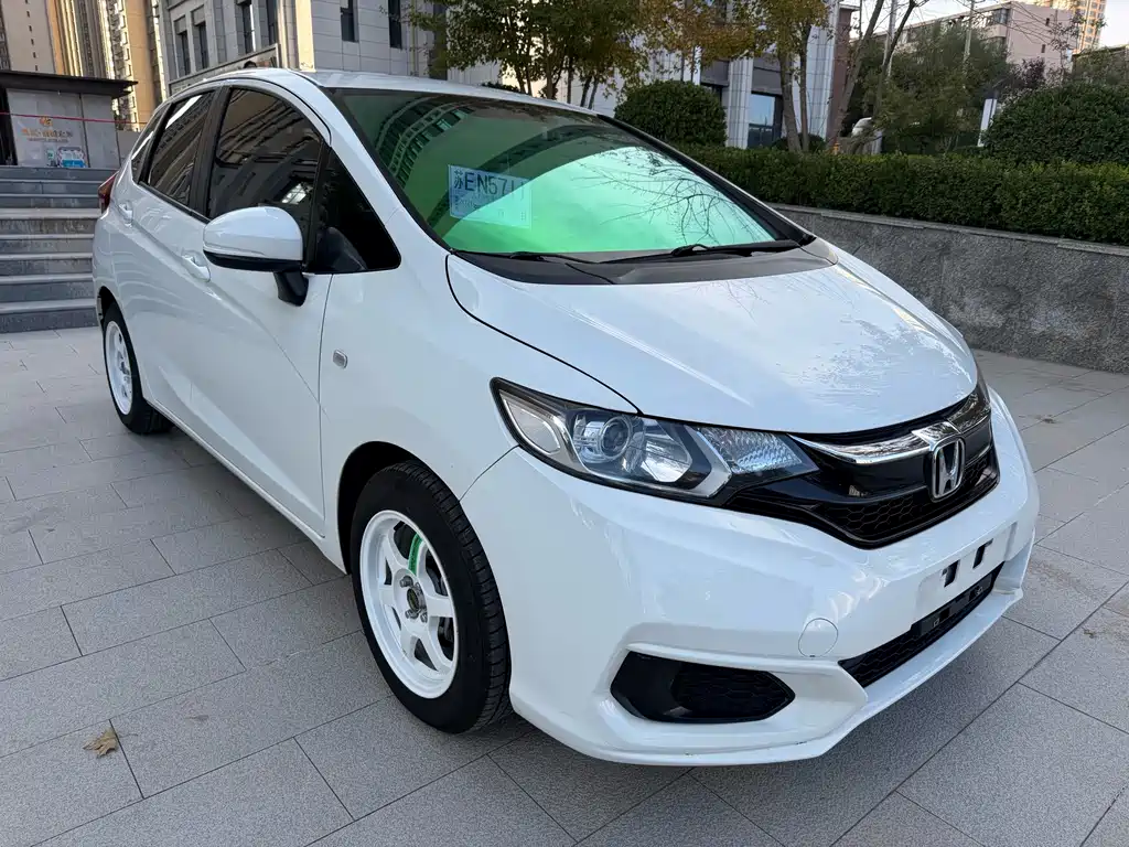 Honda Fit — фото 3