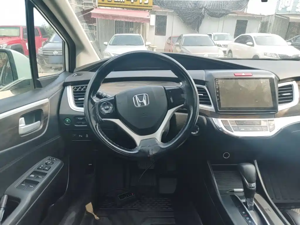 Honda Jade — фото 10