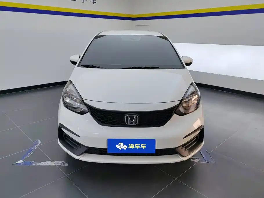 Honda Fit — фото 2