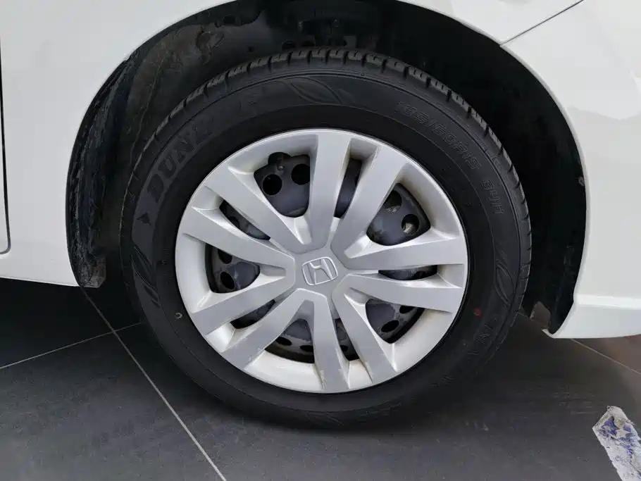Honda Fit — фото 6