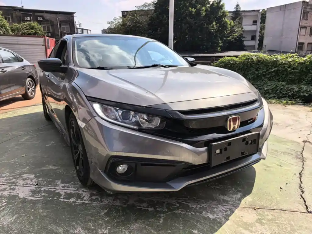 Honda Civic — фото 3