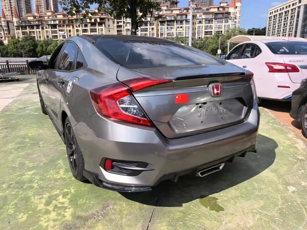 Honda Civic — фото 4