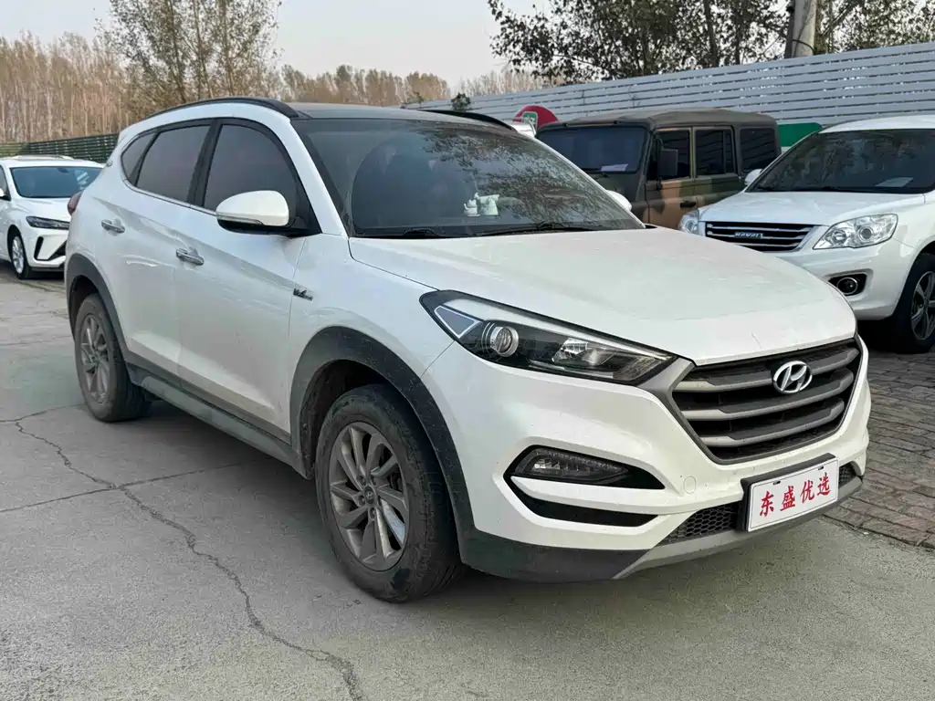 Hyundai Tucson — фото 3