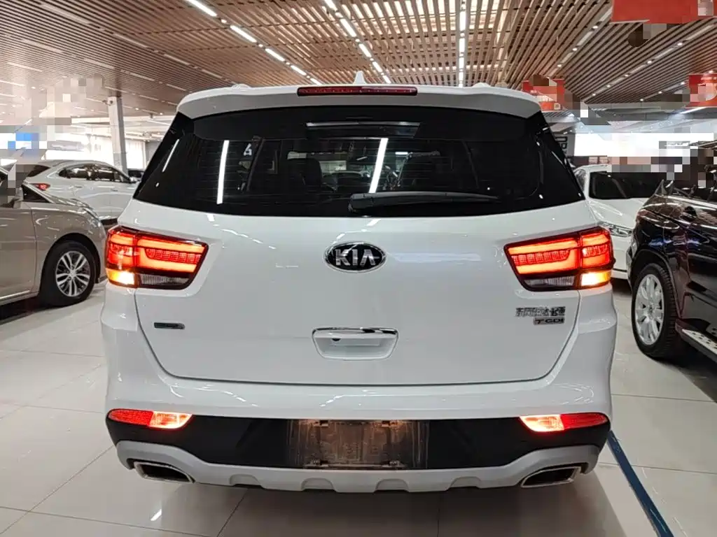 Kia KX7 — фото 5