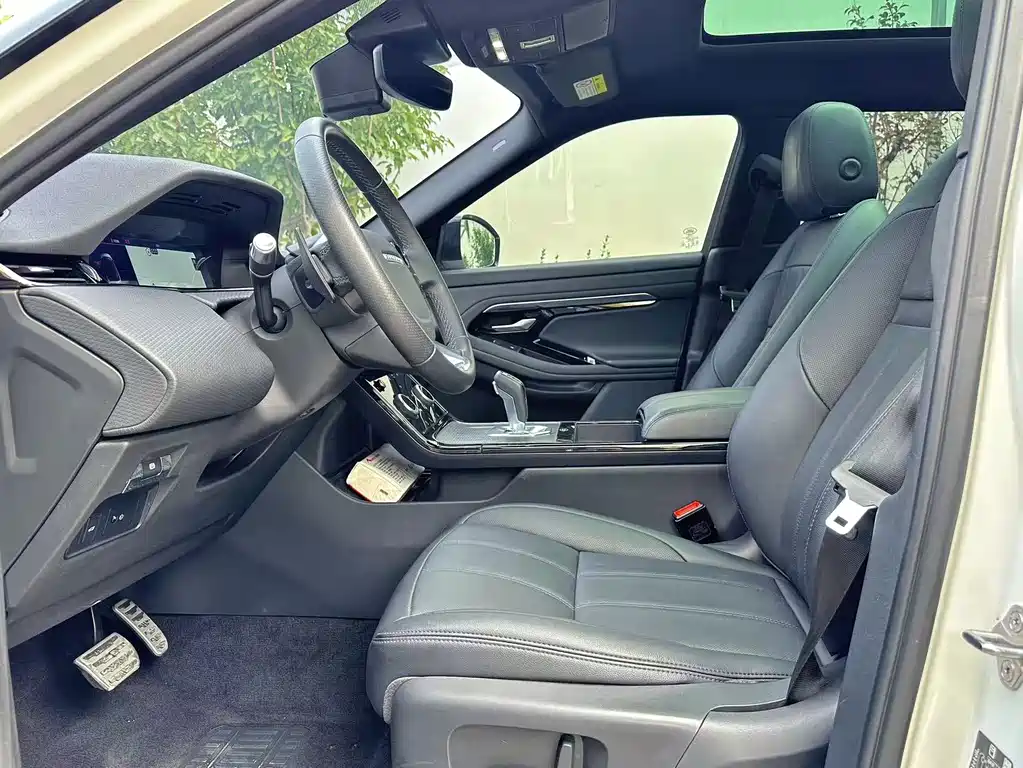Land Rover Evoque — фото 4