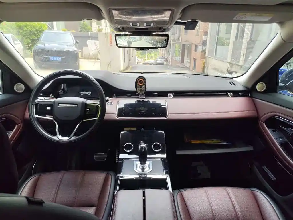 Land Rover Evoque — фото 5