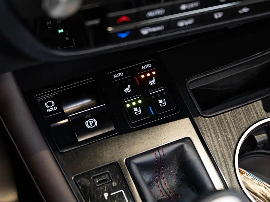 Lexus RX — фото 18