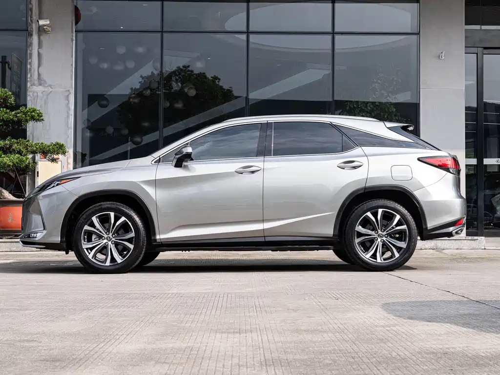 Lexus RX — фото 4