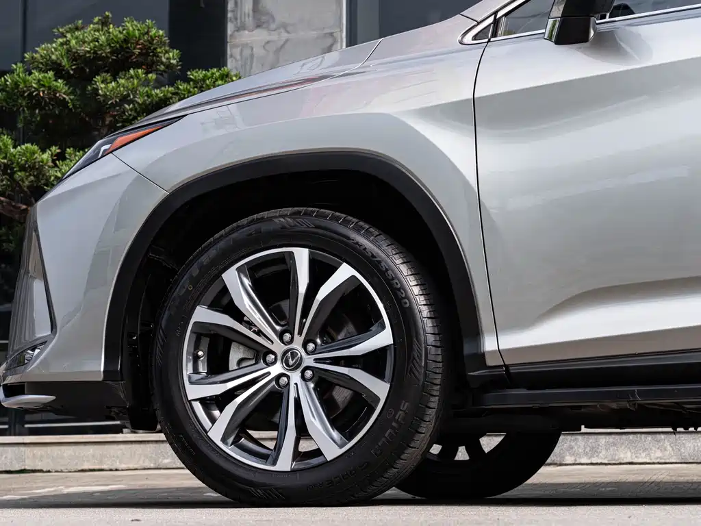 Lexus RX — фото 8
