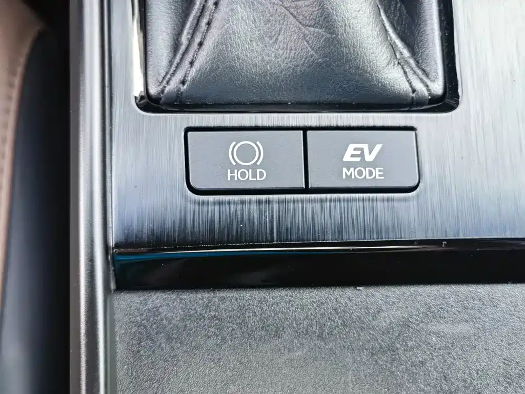Lexus ES — фото 20