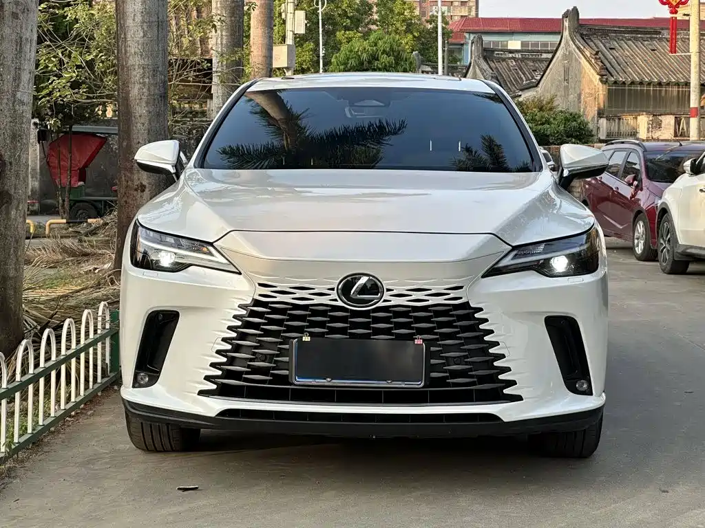 Lexus RX — фото 2