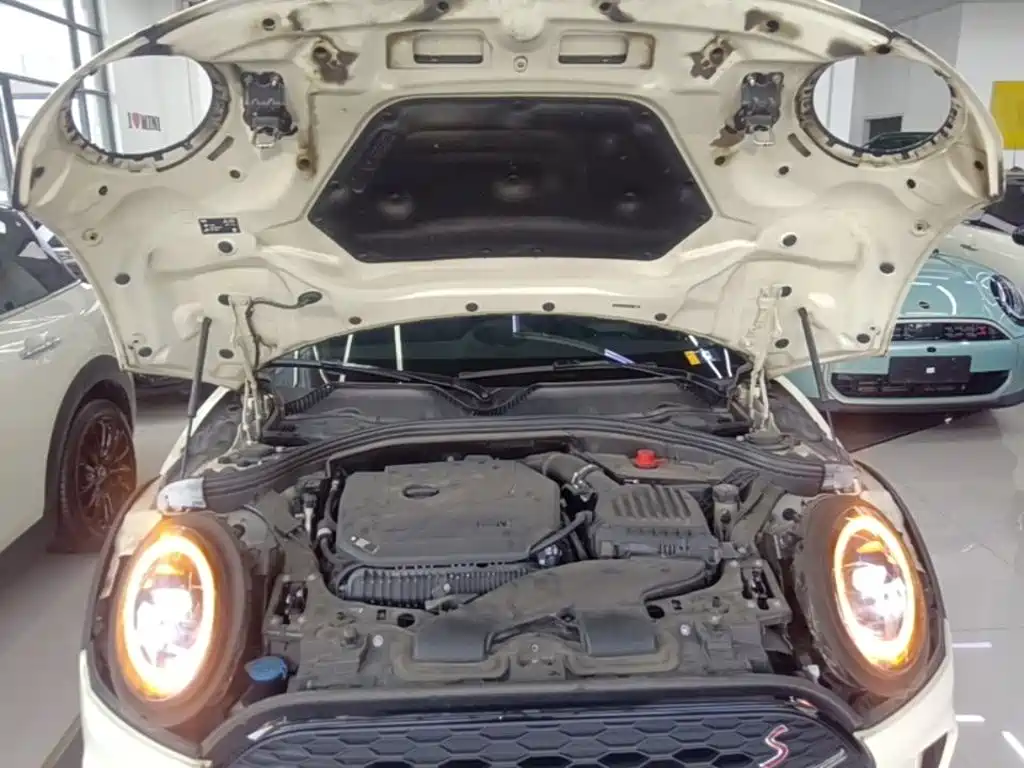 MINI Mini Clubman — фото 19