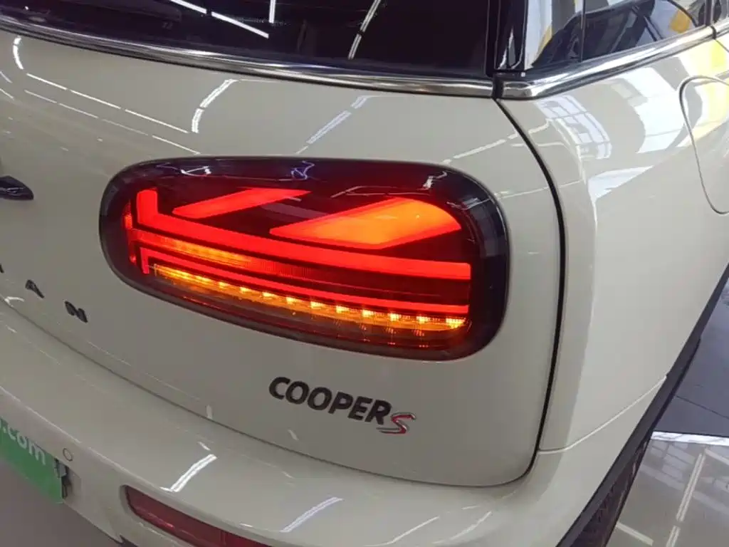 MINI Mini Clubman — фото 7