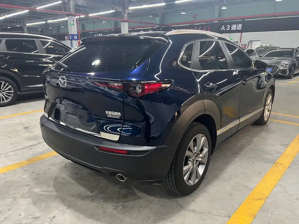 Mazda CX-30 — фото 4