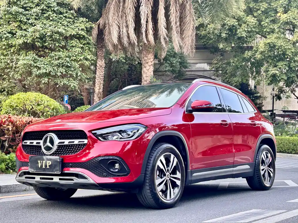 Mercedes-Benz GLA — фото 3