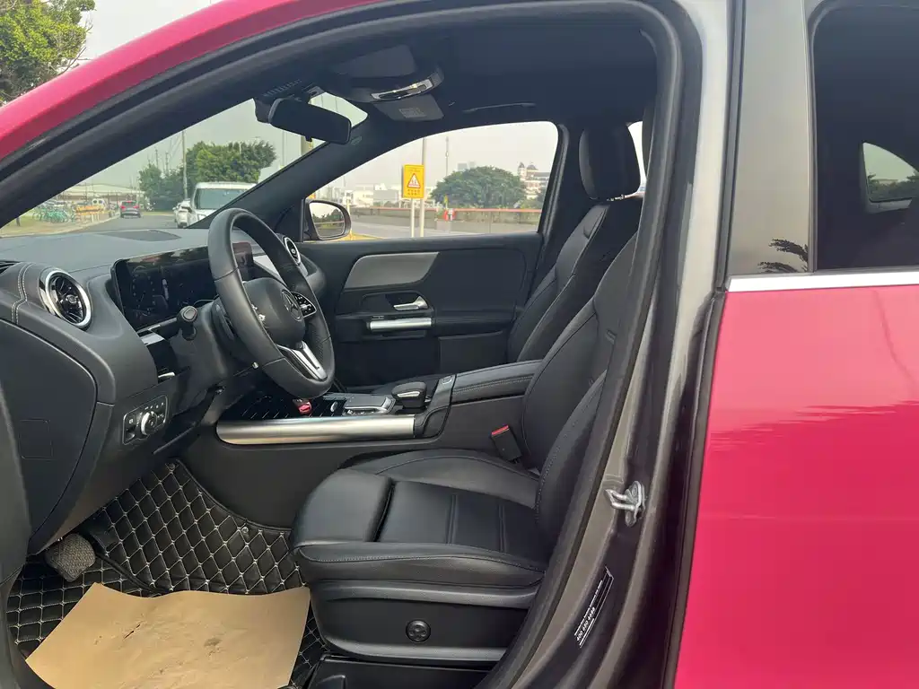 Mercedes-Benz GLA — фото 6