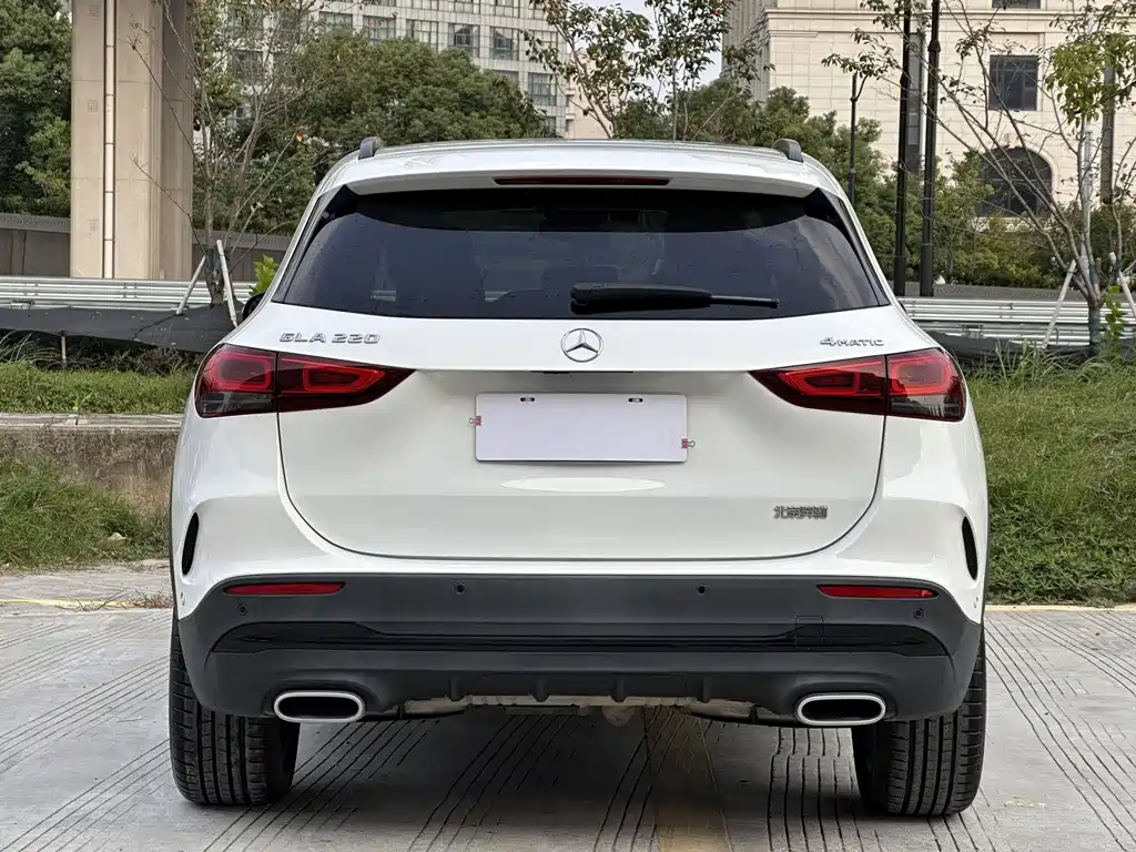 Mercedes-Benz GLA — фото 20