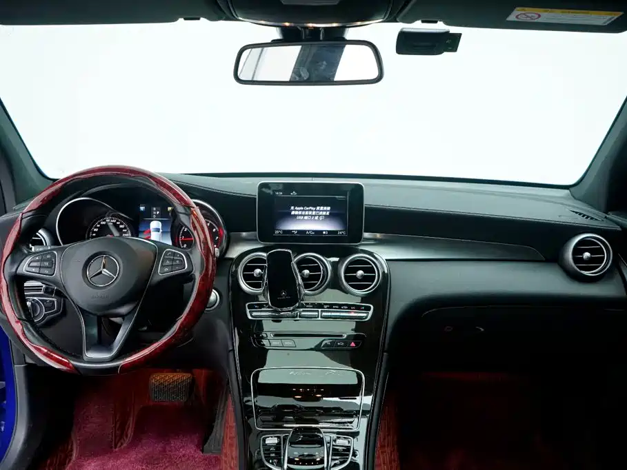Mercedes-Benz GLC — фото 3
