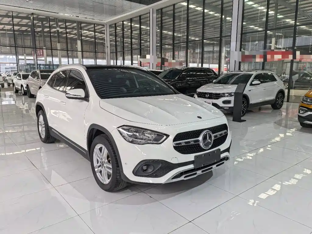 Mercedes-Benz GLA — фото 3