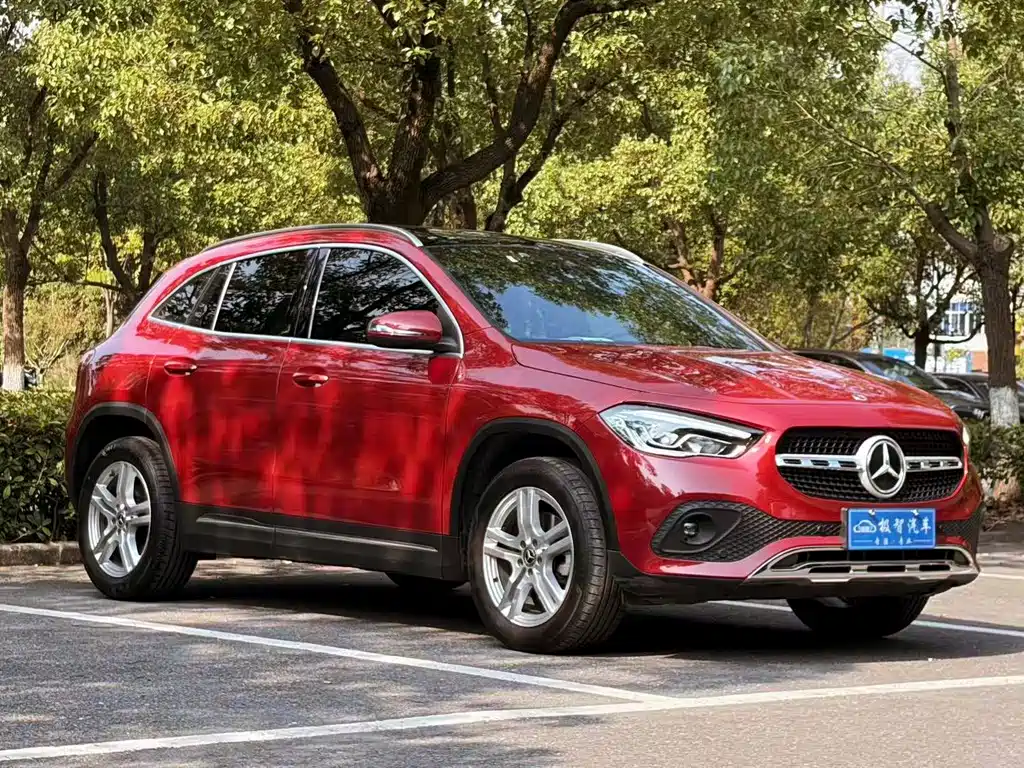 Mercedes-Benz GLA — фото 3