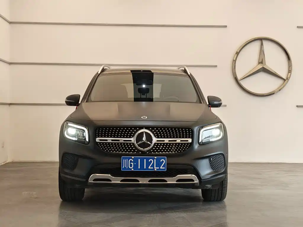 Mercedes-Benz GLB — фото 2
