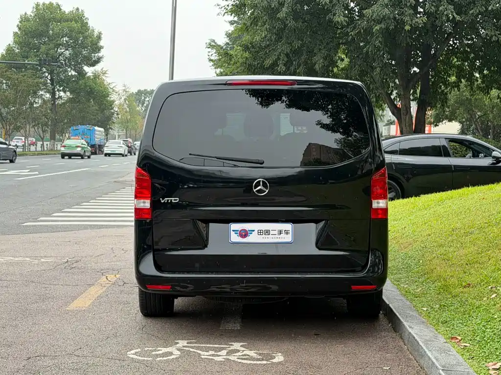 Mercedes-Benz Vito — фото 5
