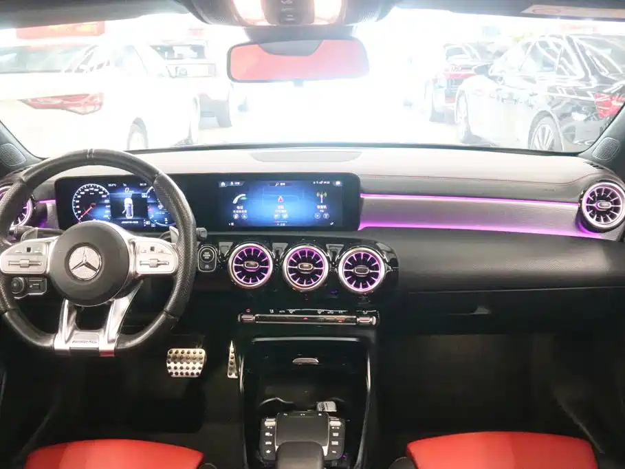 Mercedes-Benz A-Class AMG — фото 4