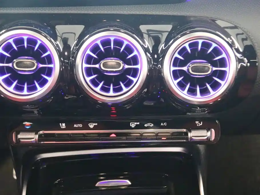 Mercedes-Benz A-Class AMG — фото 6
