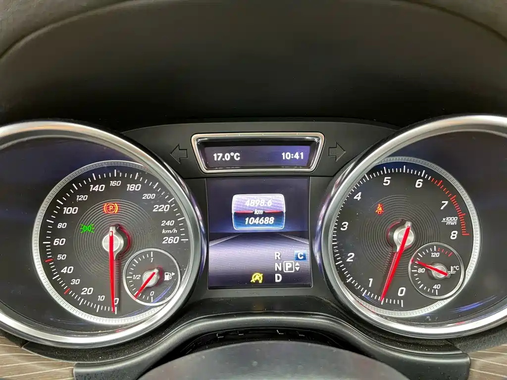 Mercedes-Benz GLE (Import) — фото 23