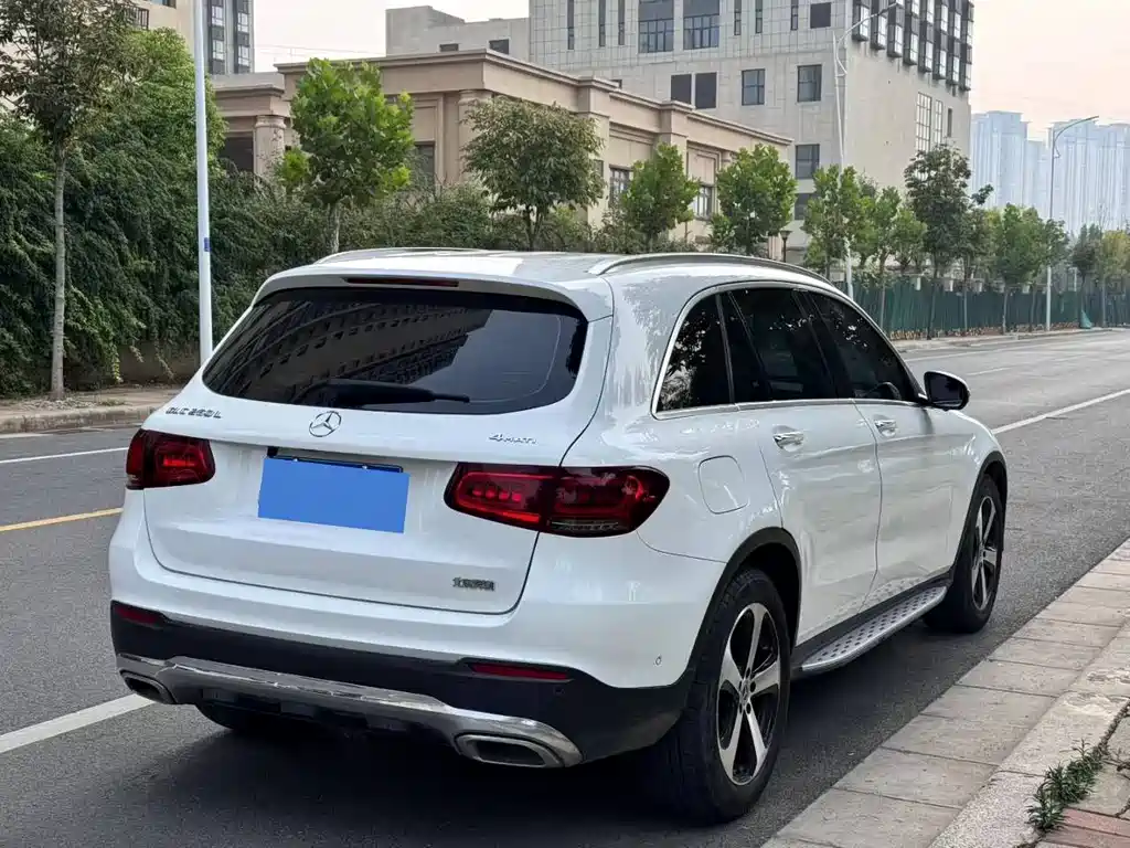 Mercedes-Benz GLC — фото 9