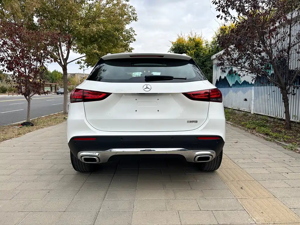 Mercedes-Benz GLA — фото 7